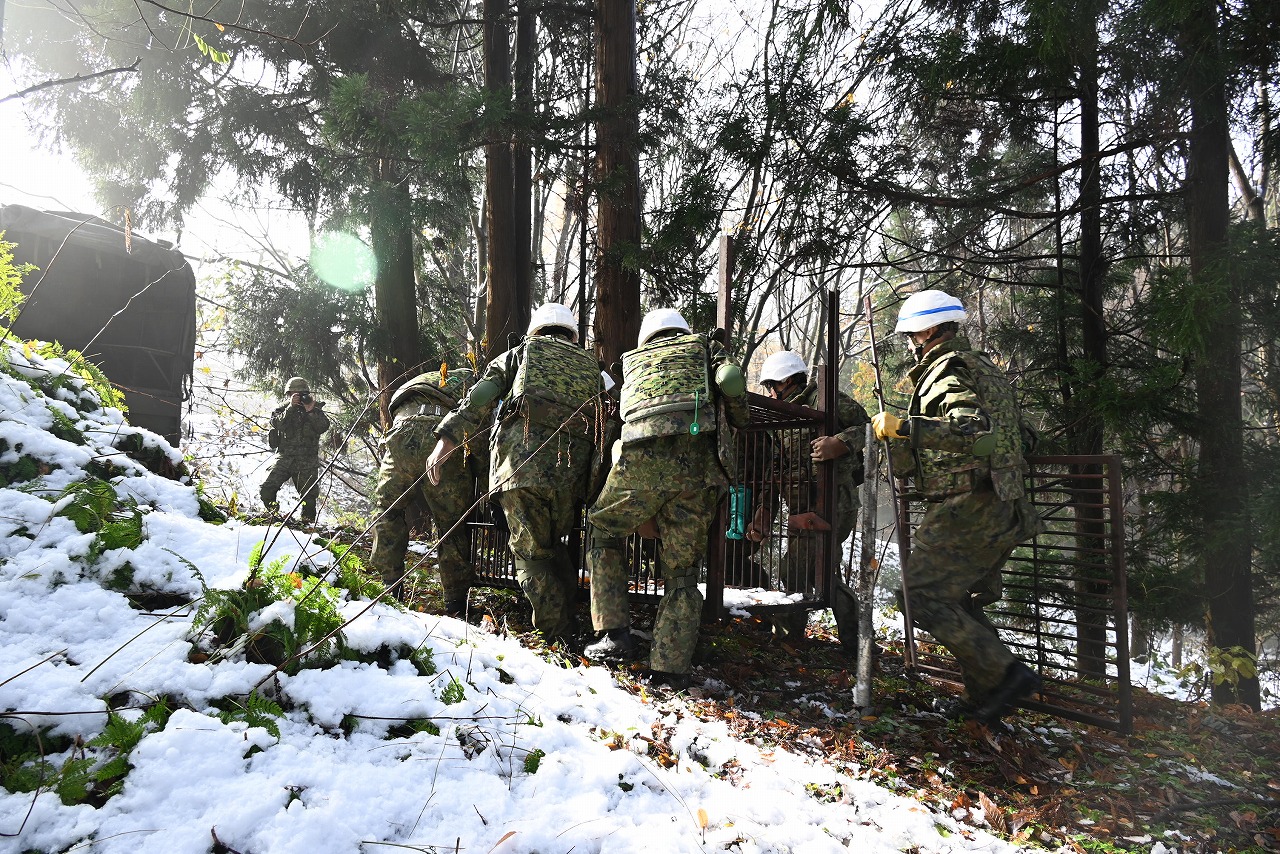 箱わな運搬（撤去）